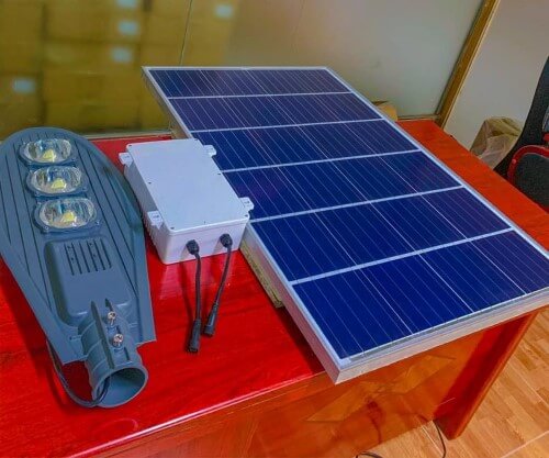 Đèn Cao áp năng lượng mặt trời 60W Siêu sáng - Ảnh 2